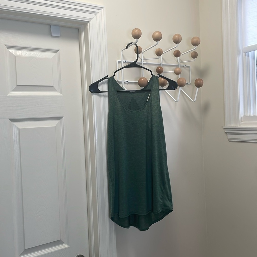 Lululemon - Classic Athletic Top - Green - Small